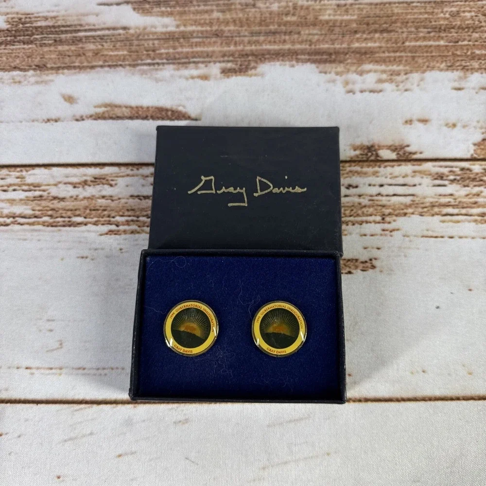 1999 Gray Davis CA Inauguration Cuff Link Set Signed Back Used